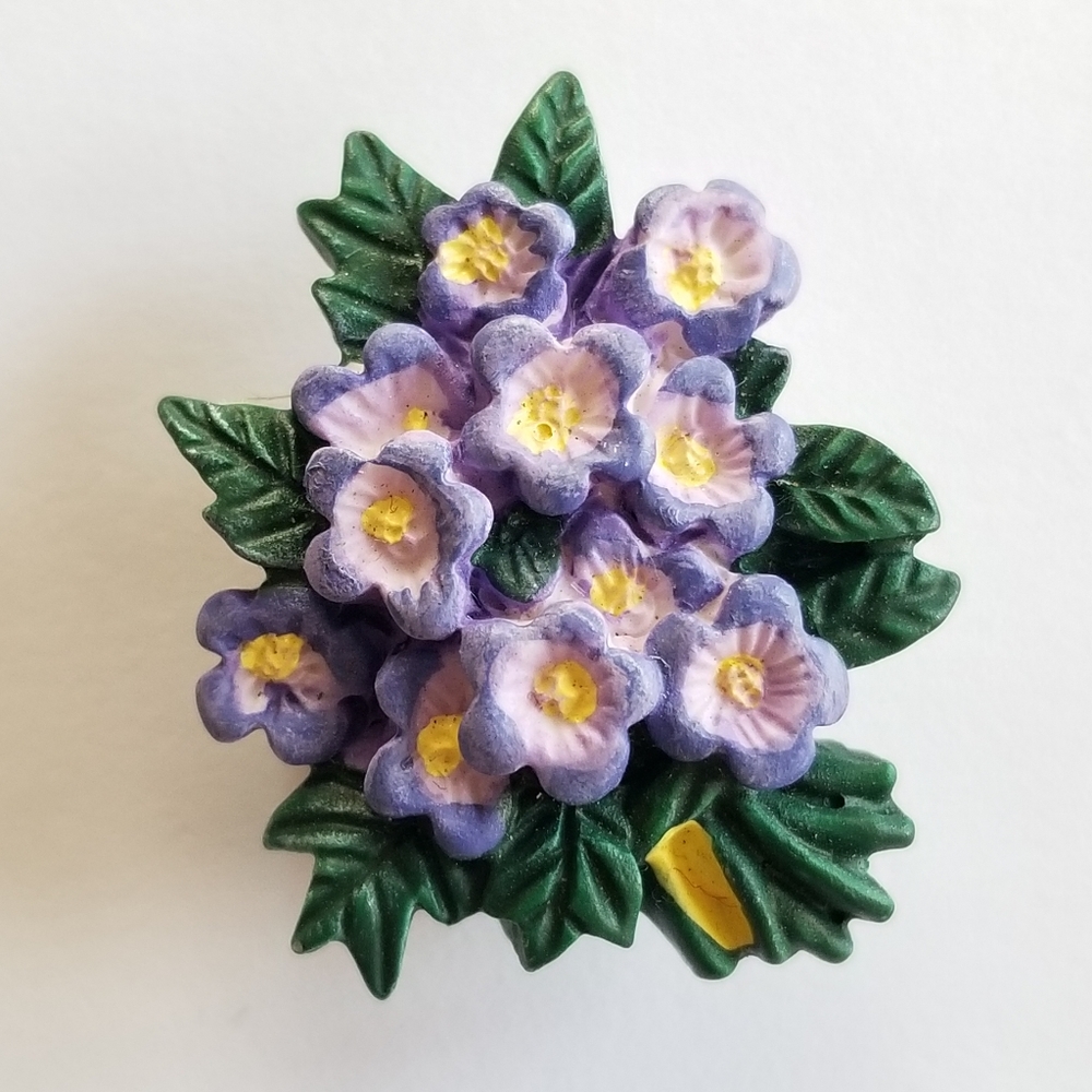 Vintage button cover purple flowers floral forget me not garden accessory spring